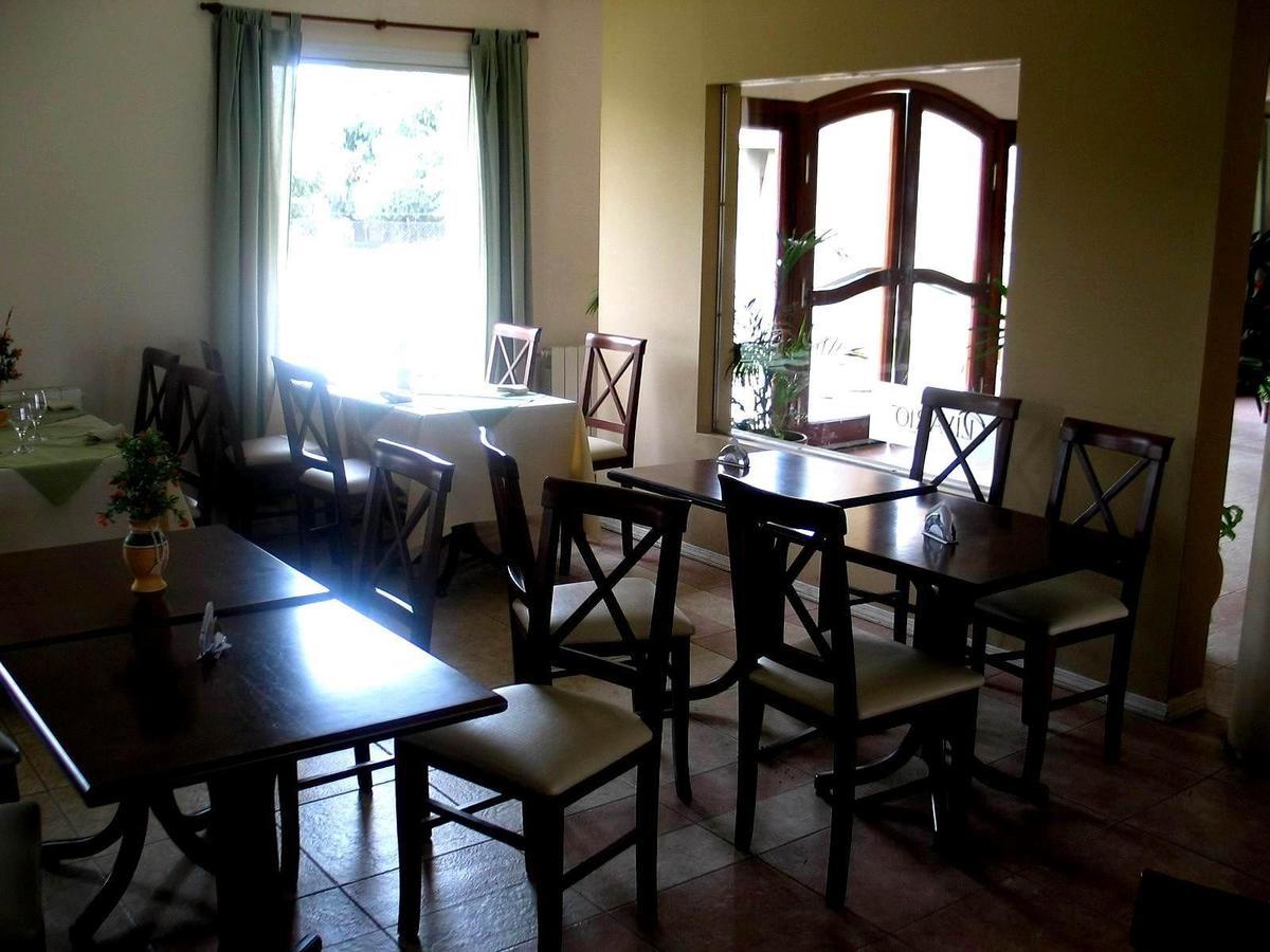 Hotel Del Centro Aimogasta エクステリア 写真